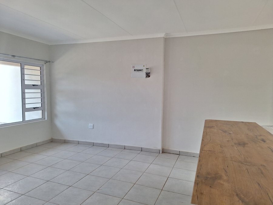 To Let 2 Bedroom Property for Rent in Levyvale Eastern Cape